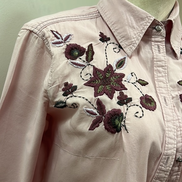 Esprit Lilac Button Down Cotton Embroidered Shirt size 4 - Picture 5 of 17